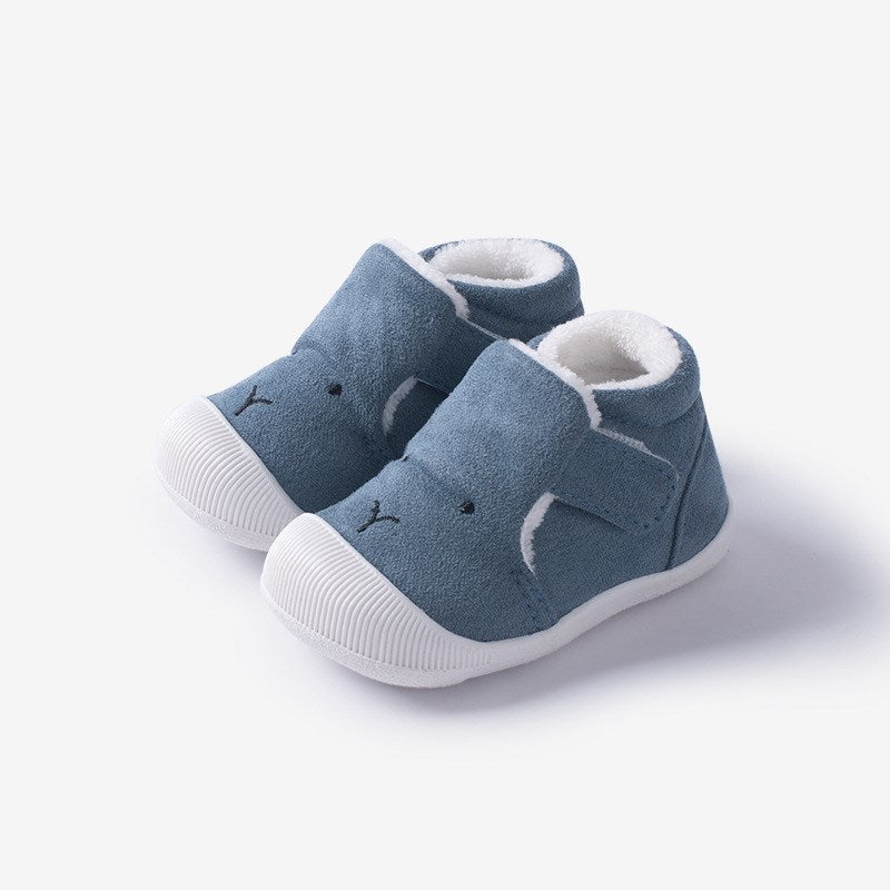 Plush warm walking shoes