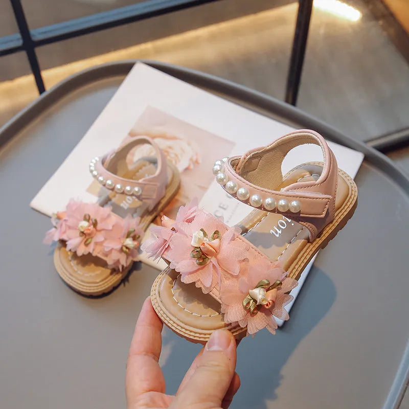Kids Sandals Girls Sweet Flowers Kids Sandals Girls Versatile Soft Toddler Shoes