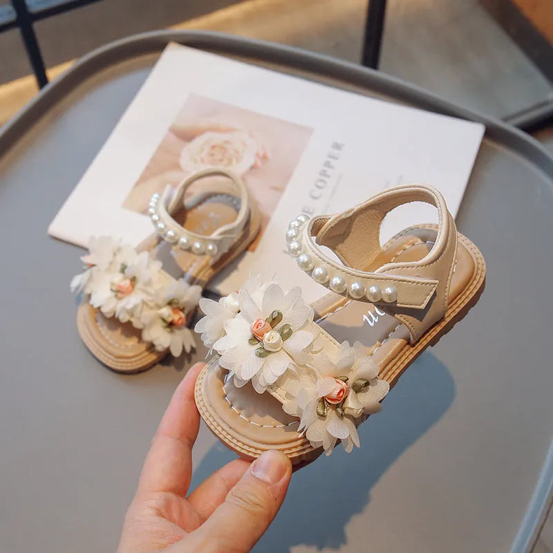 Kids Sandals Girls Sweet Flowers Kids Sandals Girls Versatile Soft Toddler Shoes