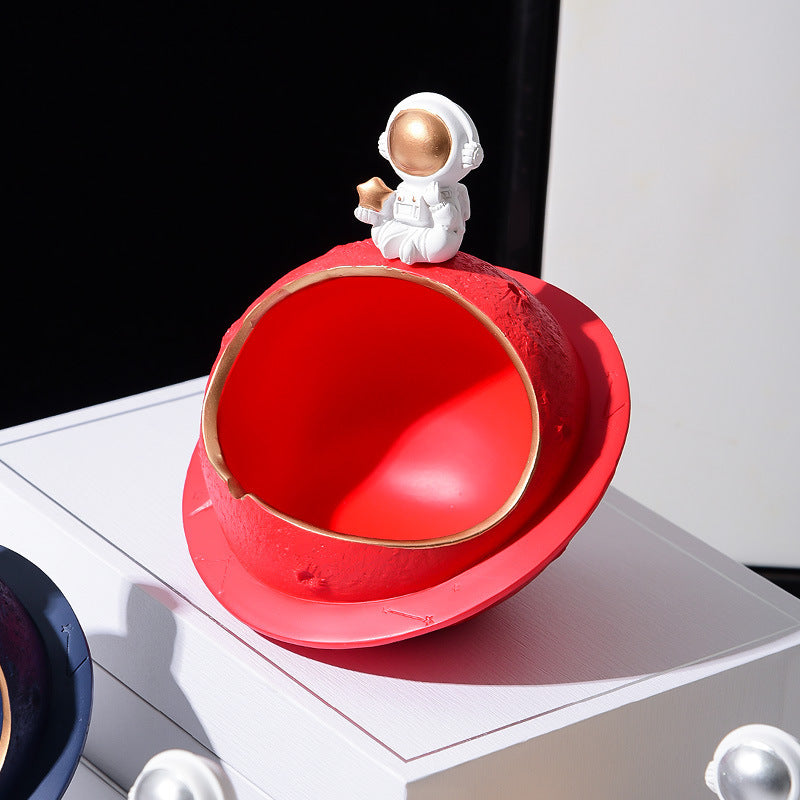 Ashtray Astronaut Creative Trend Anti Fly Ash Household