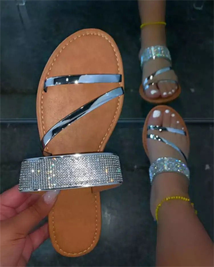 Large Size Slippers Fashion Sexy Summer New Style Roman Rhinestone Flat Outdoor Large Size Slippers