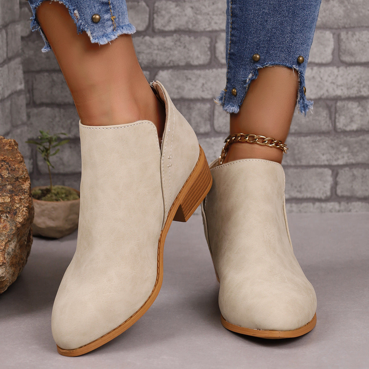 Short Boots For Women Chunky Heel Pointed Toe Ankle Boots With V-cut Design Fashion Fall Winter Short Boots For Women Shoes