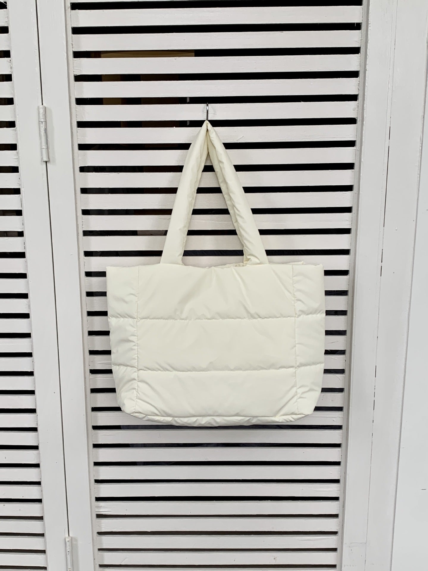 Portable Shoulder Soft Cotton-filled Tote Bag Portable Shoulder