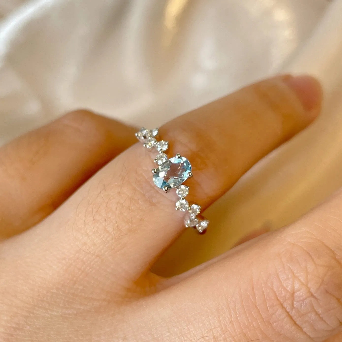 Women's Diamond Ring Fashion Aquamarine Diamond Ring