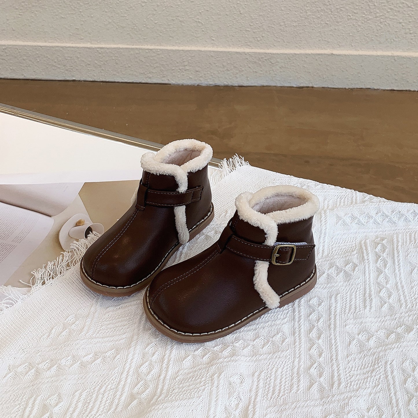 Velcro Soft Bottom boots Turned Wool Korean Style Round Head Velcro Soft Bottom
