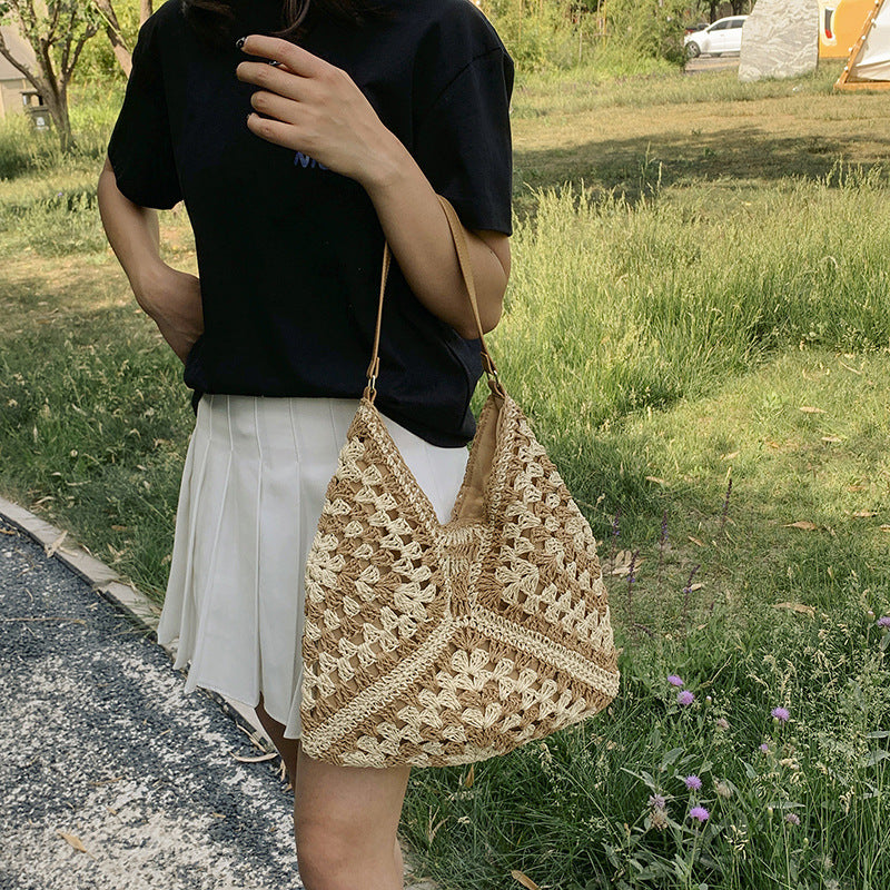 Shoulder Bag Women's Fashion Handmade Straw Woven Hollow Contrast Color Weave Shoulder Bag