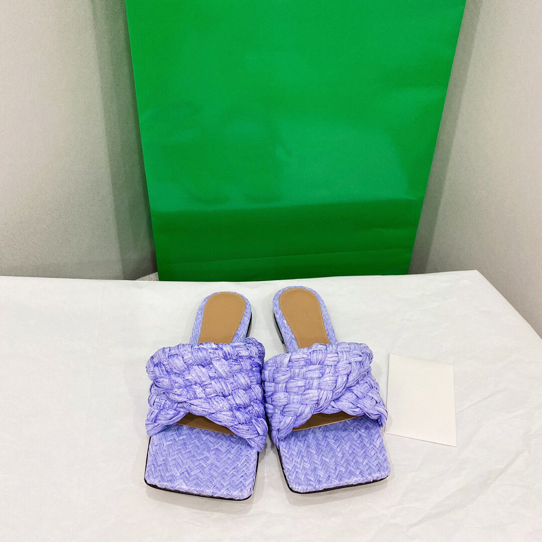 Women's Woven Flat-bottomed Sandals And Slippers