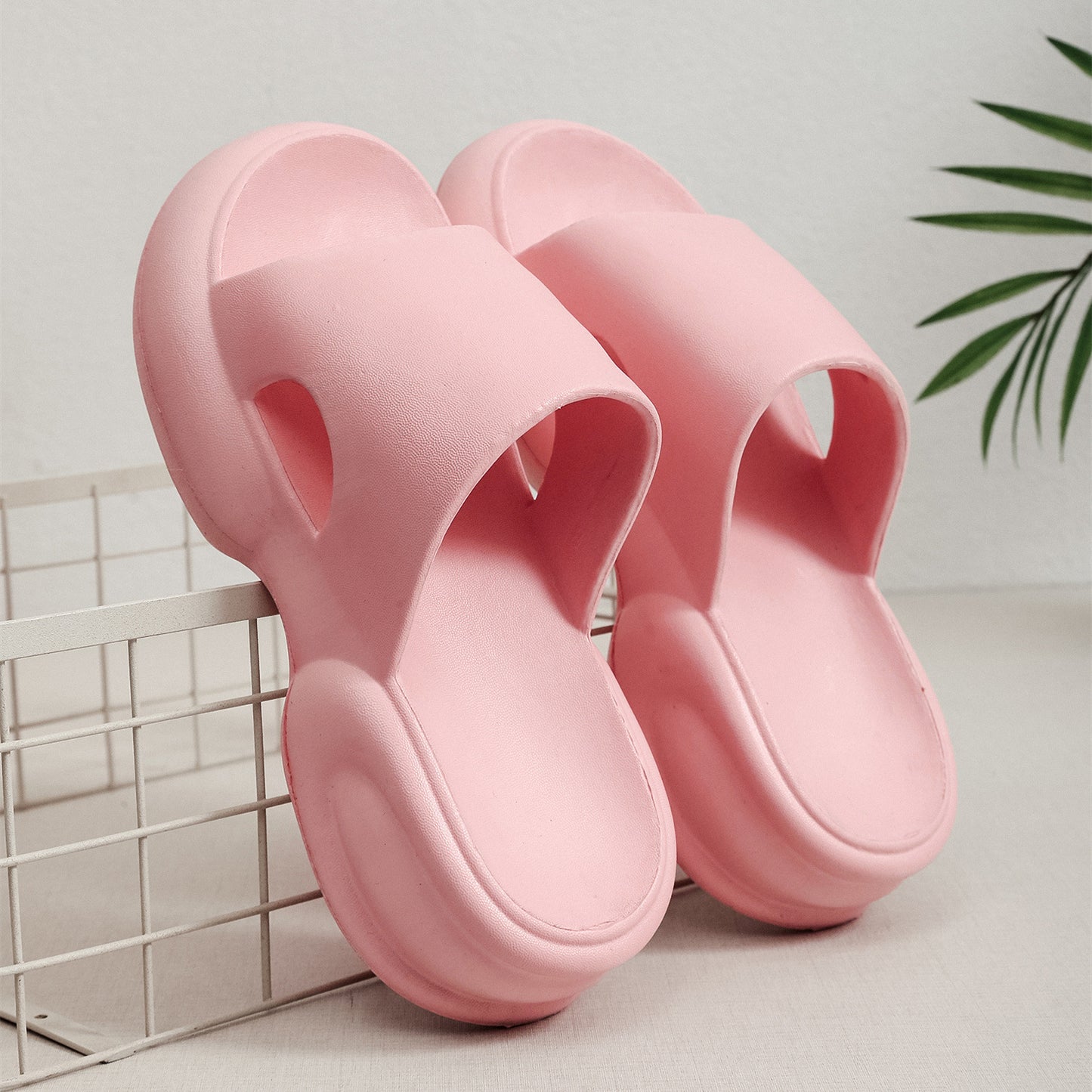 Women's Outdoor Sandals Fashion Poop Sandals