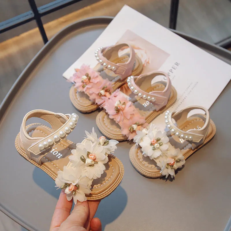 Kids Sandals Girls Sweet Flowers Kids Sandals Girls Versatile Soft Toddler Shoes