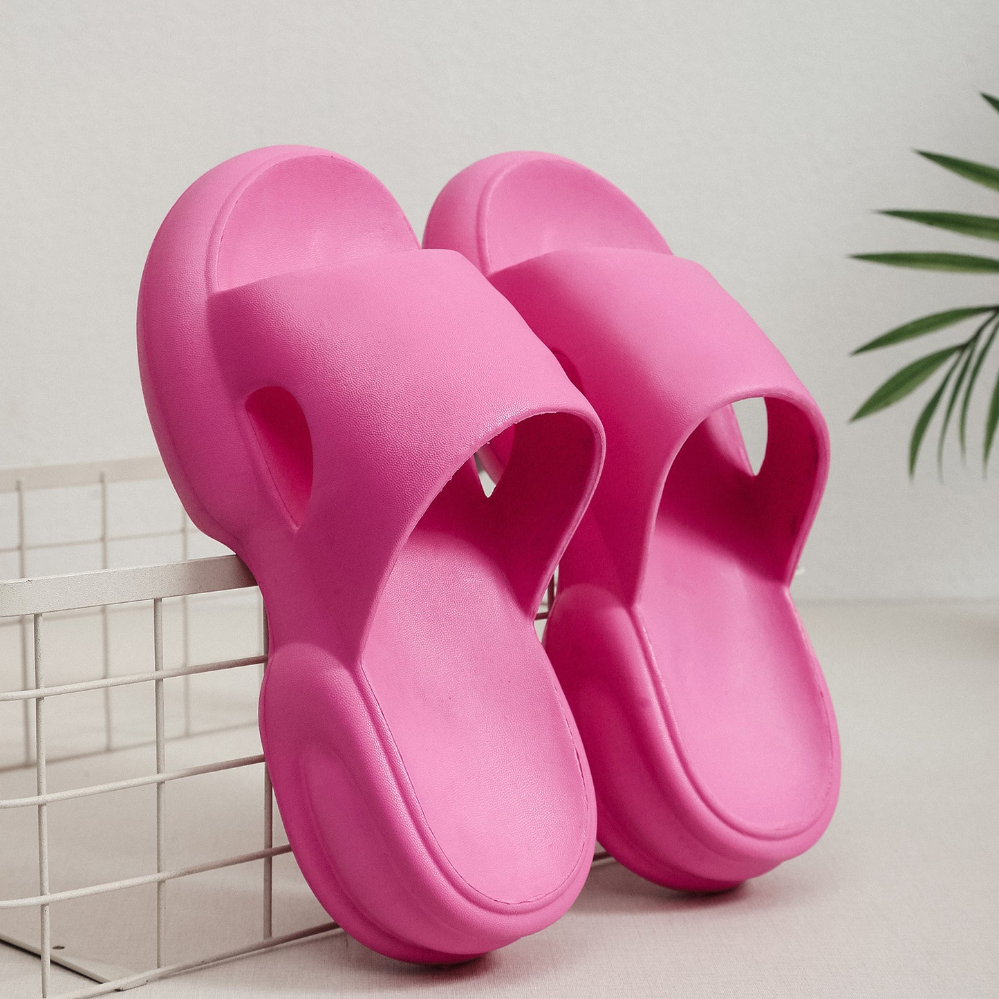 Women's Outdoor Sandals Fashion Poop Sandals