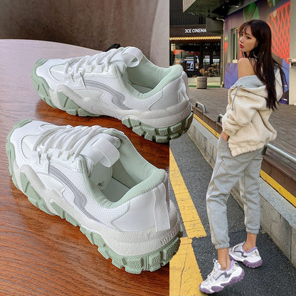 Women's casual sports shoes