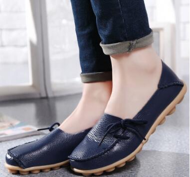 Leather mother shoes low to help flat lazy shoes peas casual women's single shoes nurse 44 yards