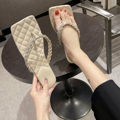 Square Head Sandals Summer New Style Rhinestone Clip Foot Square Head Sandals Flat Bottom