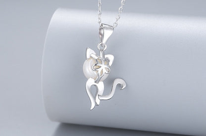 S925 Silver Cat Necklace Female Fashion Creative Pearl Pendant