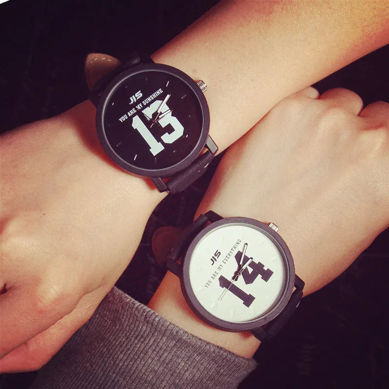 watches Korean fashion 1314 big digital Korean version of the tide Harajuku pair of black and white couple watches Korean fashion street student belt pair table