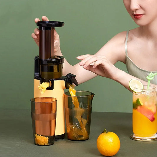 Small Multi-function Portable Juicer Household Slag Juice Separation Small Multi-function Portable Juicer