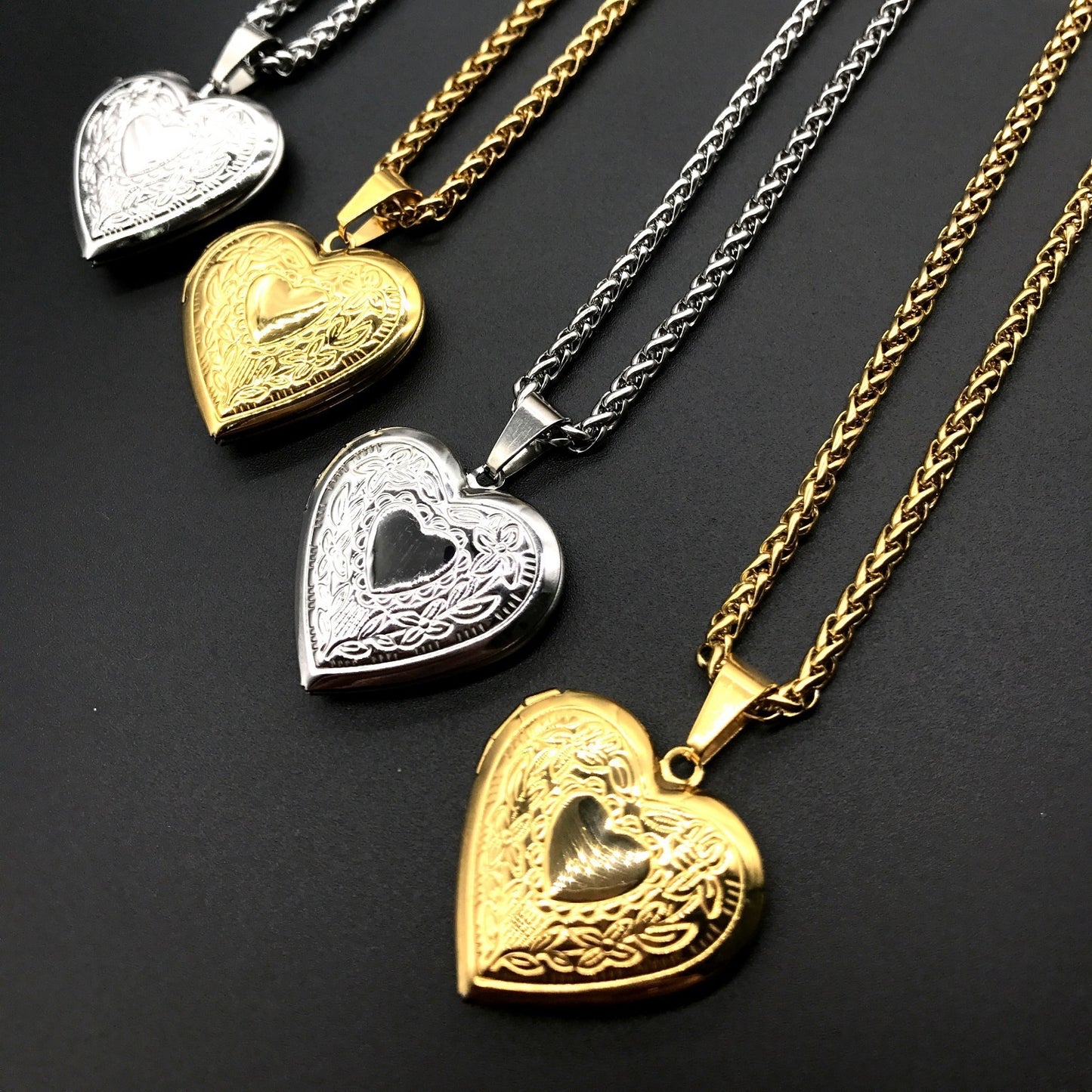 Women's Pattern Heart-shaped Photo Box Pendant Necklace