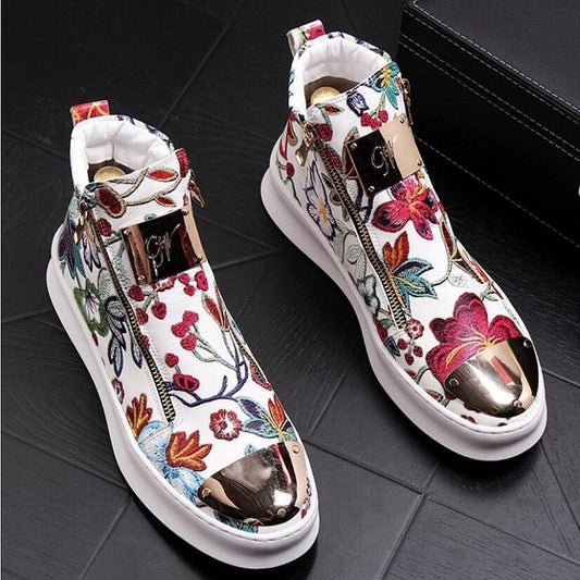 high top shoes with thick Printed high top shoes with thick soles and high rise Martin boots