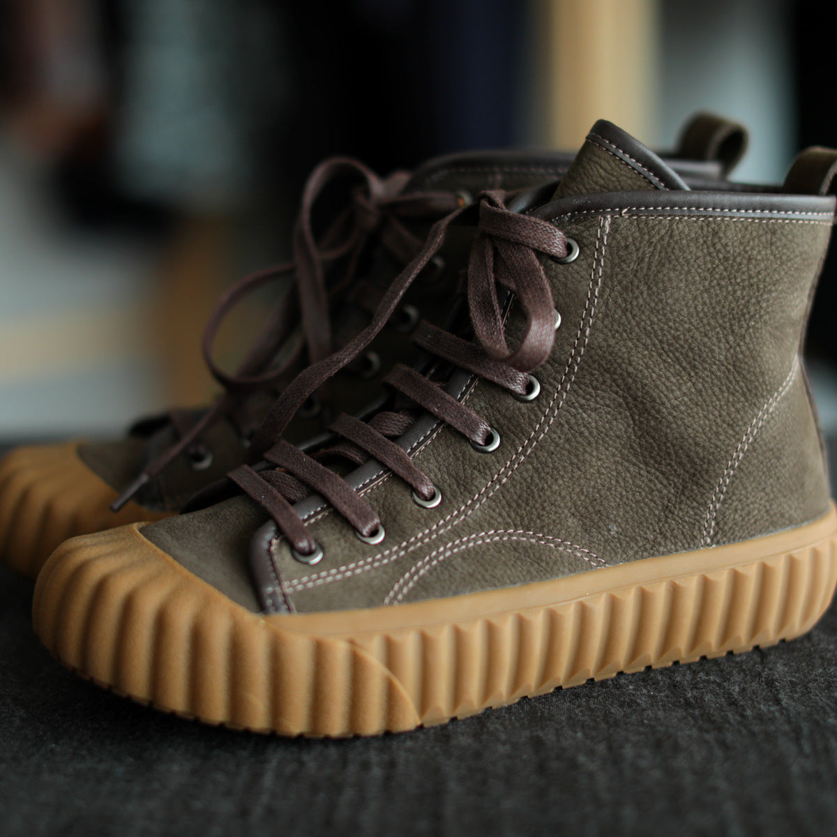high-top shoes Tendon sole high-top cowhide shoes