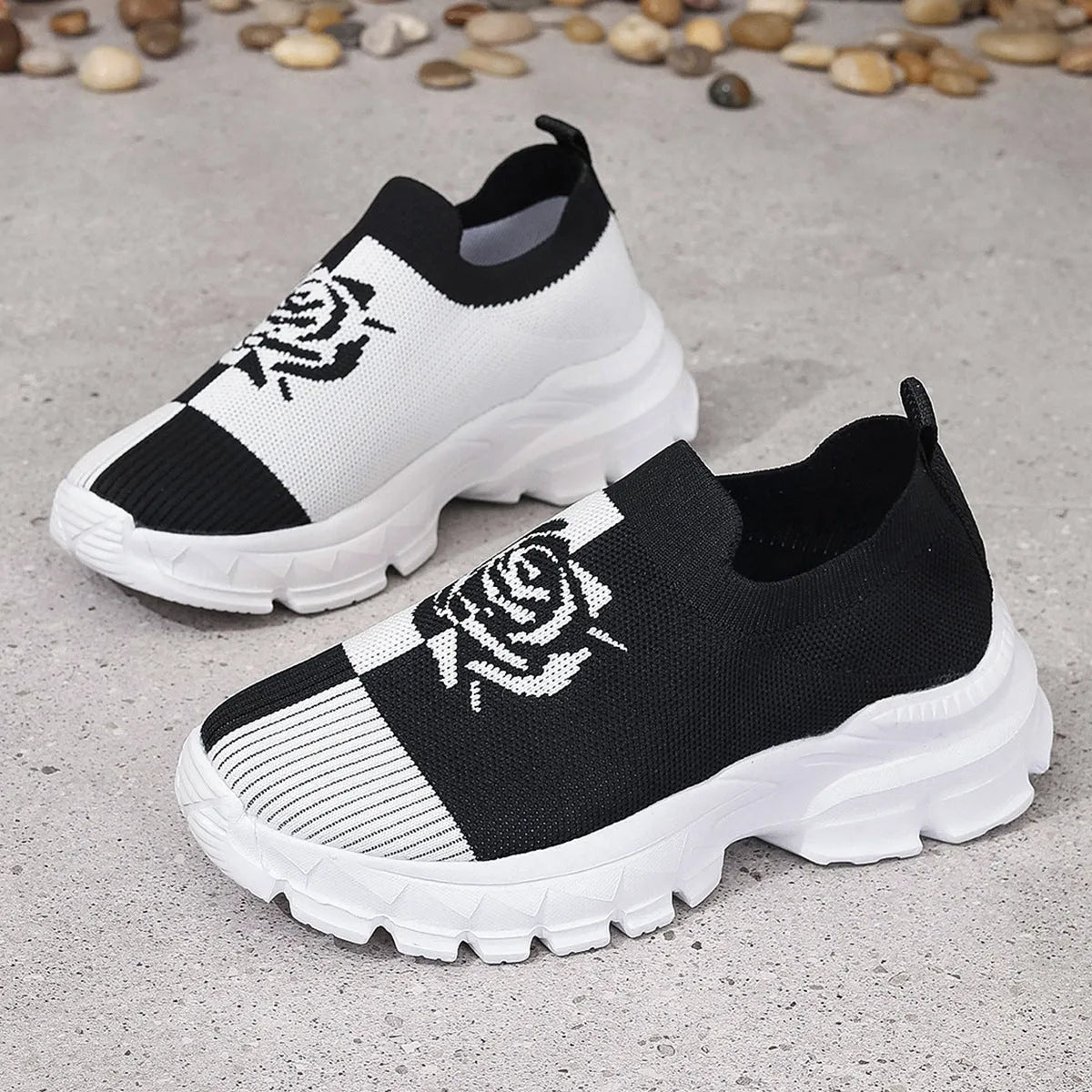 Breathable Sneaker Plus Size Flying Woven Women's Shoes Fashionable Breathable Platform