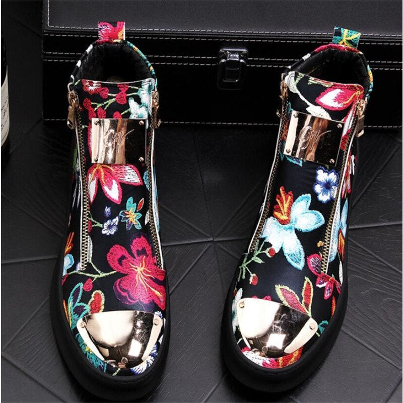 high top shoes with thick Printed high top shoes with thick soles and high rise Martin boots