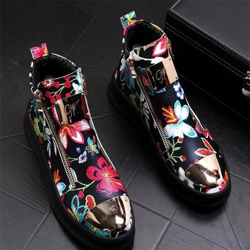 high top shoes with thick Printed high top shoes with thick soles and high rise Martin boots