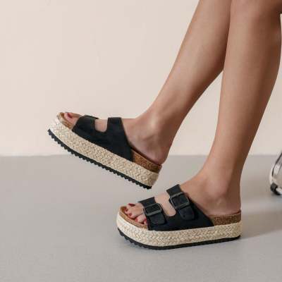 Casual Outdoor Slippers Thick Soled Belt Buckle Open Toe Casual Outdoor Slippers